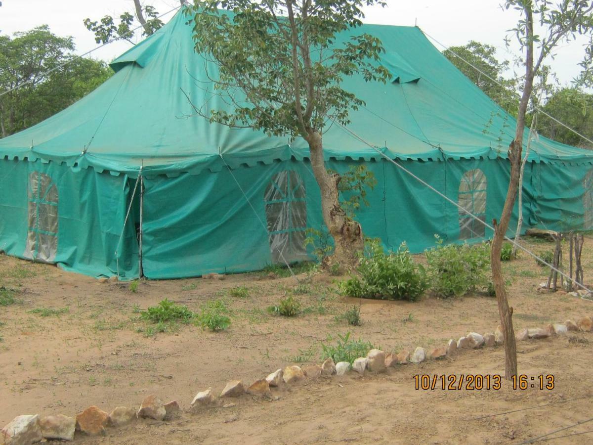 Lochinvar Safari Lodge Of Lochinvar National Park - Zambia エクステリア 写真